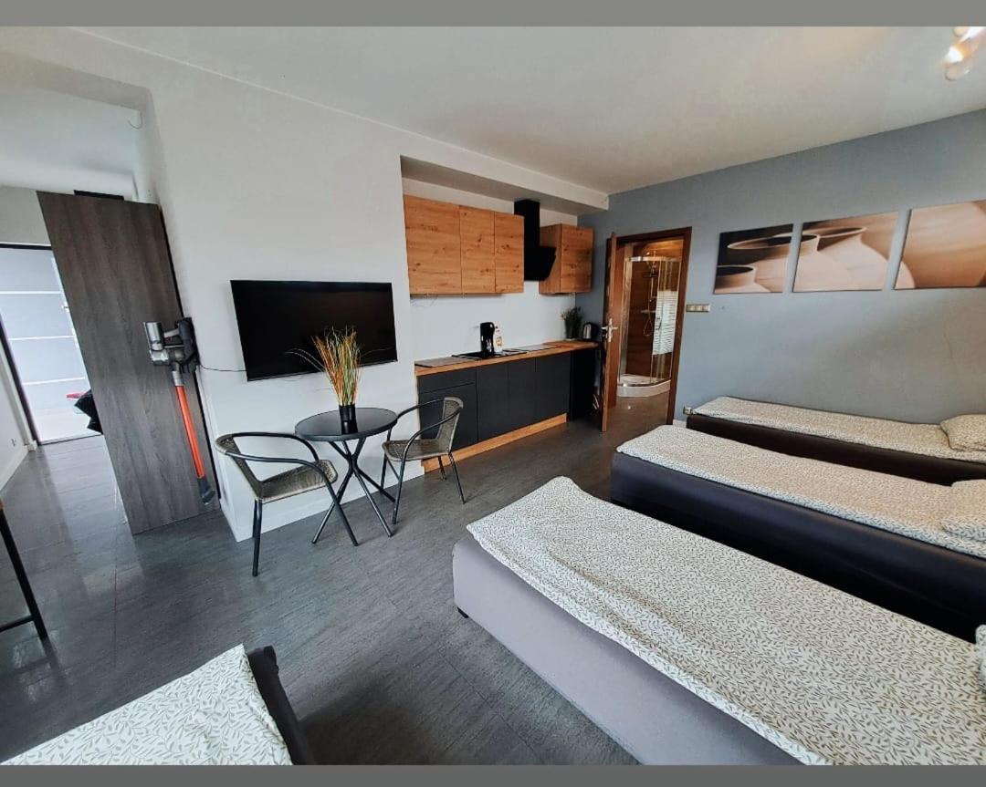 Apartament Studio Piano بوتسك المظهر الخارجي الصورة